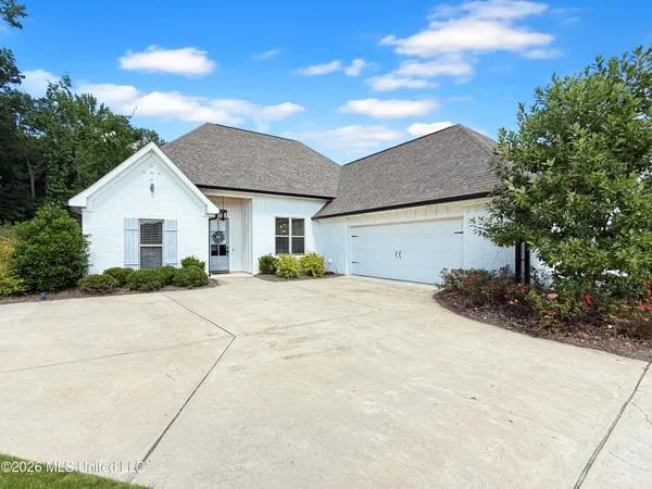 $389,500 | 651 Wild Horse Lane, Brandon, MS 39042