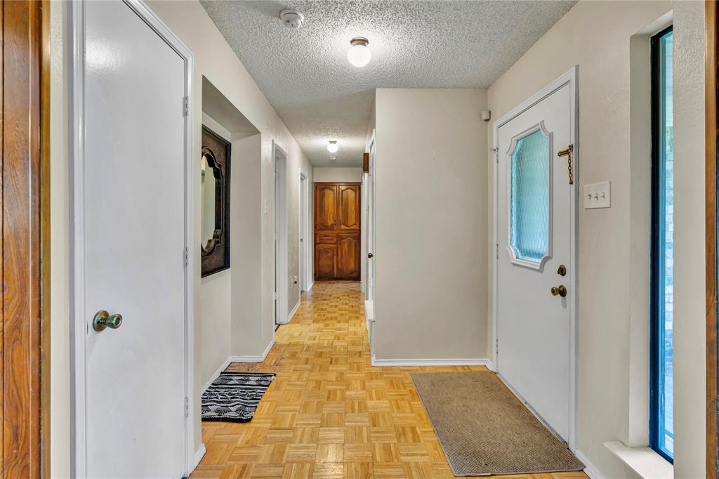 108 Prairie Creek Road Red Oak, TX 75154 - Photo 4 of 19