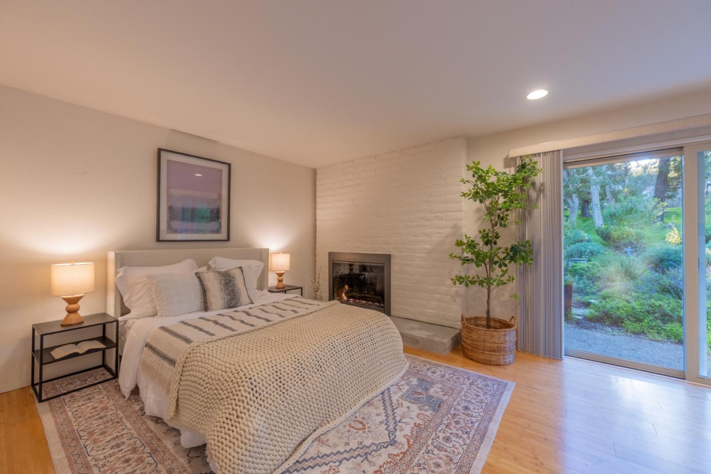 1125 Alta Mesa Road Monterey, CA 93940 - Photo 28 of 36