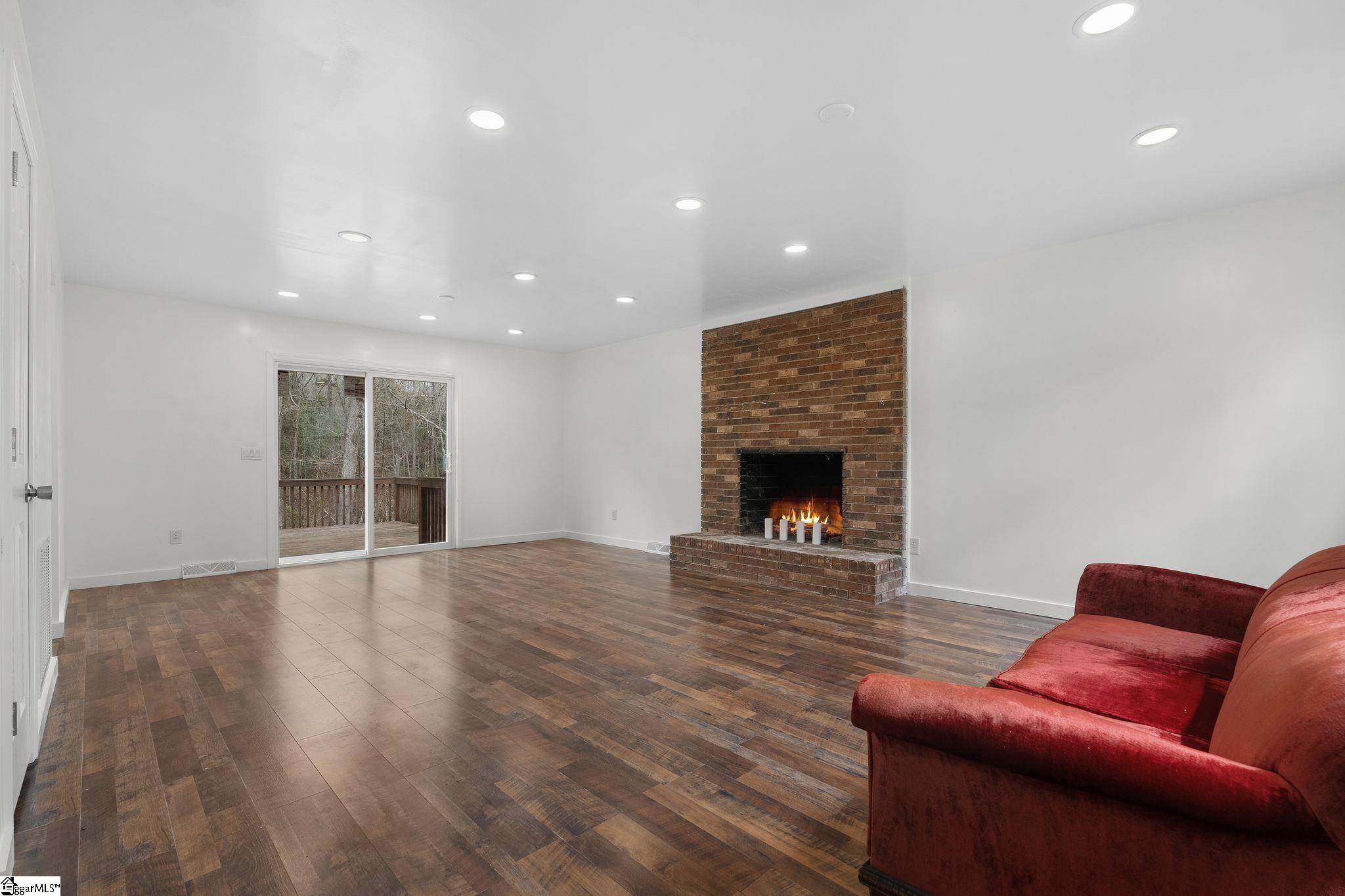 127 Robinwood Lane Pelzer, SC 29669 - Photo 2 of 44