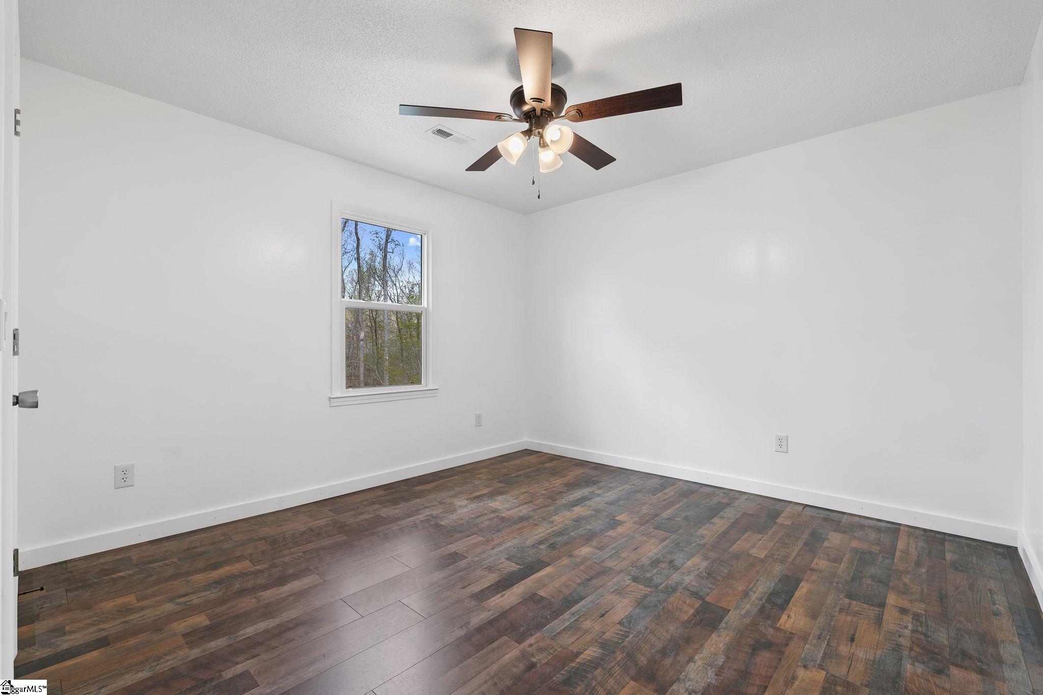 127 Robinwood Lane Pelzer, SC 29669 - Photo 26 of 44