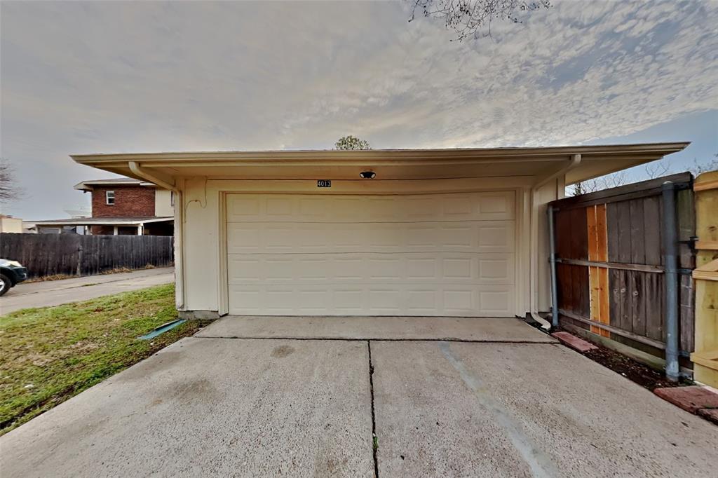 4013 David Circle Rowlett, TX 75088 - Photo 18 of 19 a view of a garage