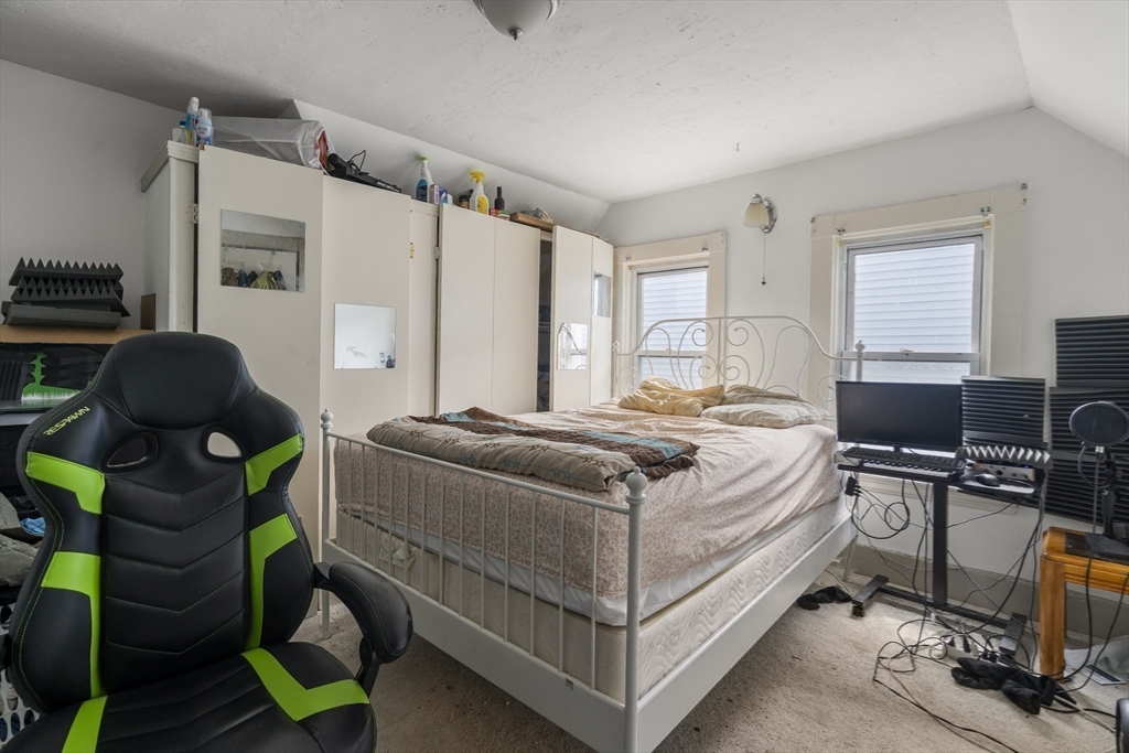 87 Hamilton Street Boston, MA 02125 - Photo 32 of 39