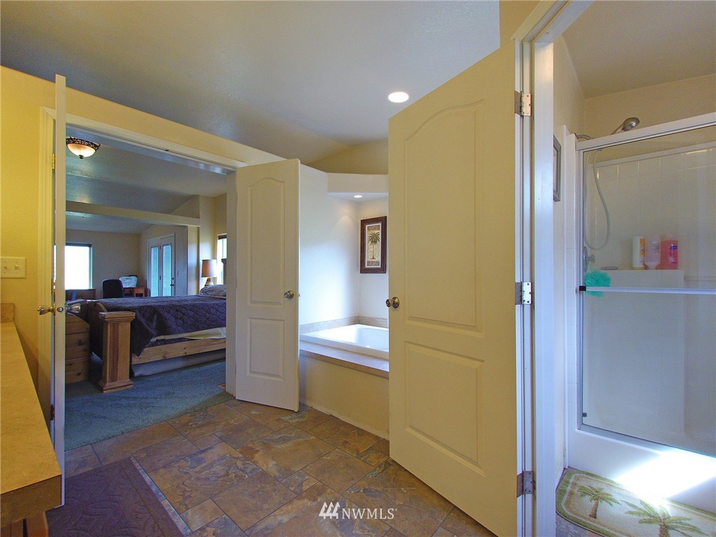 1553 Township Line Road Port Angeles, WA 98362 - Photo 14 of 25