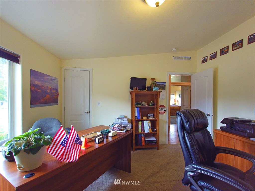 1553 Township Line Road Port Angeles, WA 98362 - Photo 19 of 25