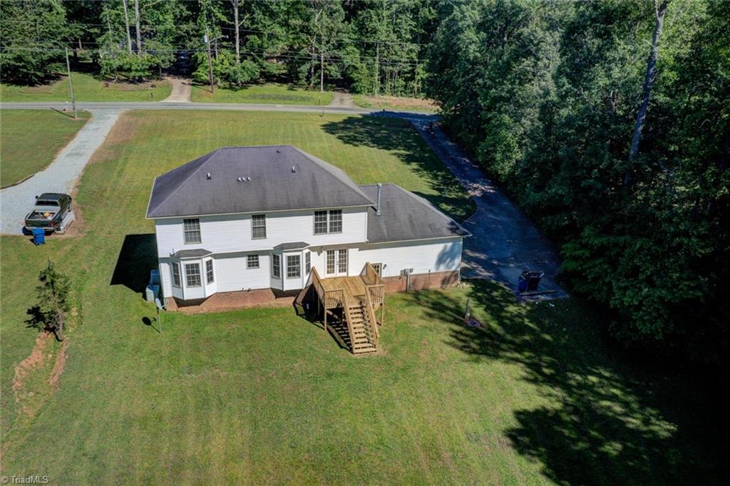 1117 Tangle Lane High Point, NC 27265 - Photo 27 of 29 Gallery Image 27