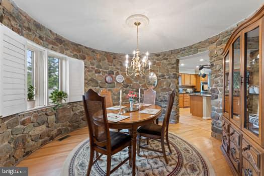 6115 Georgetown Road Broad Run, VA 20137 - Photo 8 of 28 Gallery Image 8