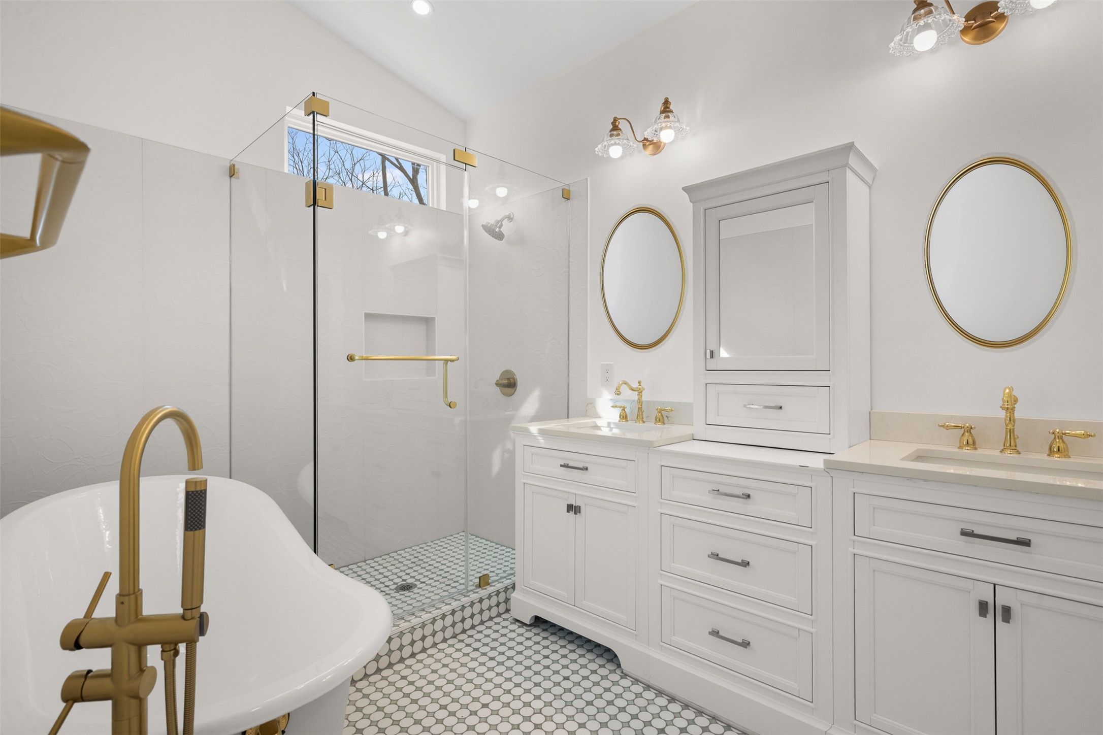 1019 West 4th Street Taylor, TX 76574 - Photo 12 of 20