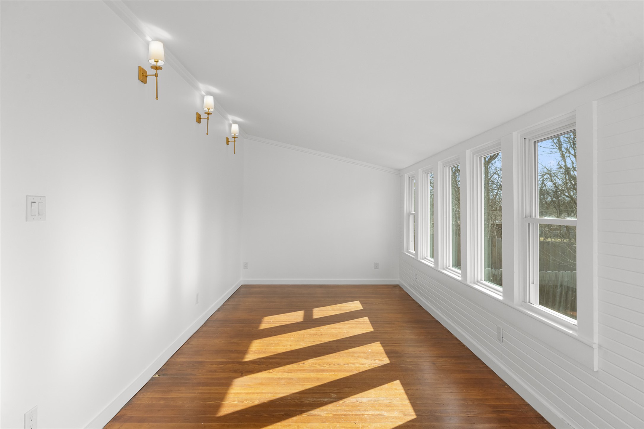 1019 West 4th Street Taylor, TX 76574 - Photo 14 of 20