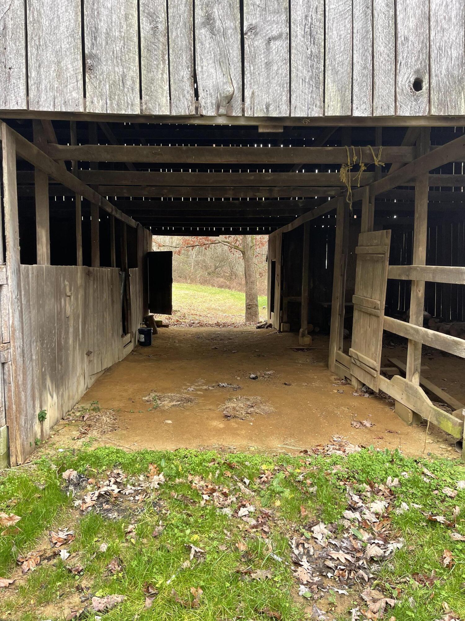 4617 Crane Creek Road Manchester, KY 40962 - Photo 29 of 53 1F401FA4-92DE-41B7-AB3F-7B3BAD9DDC82