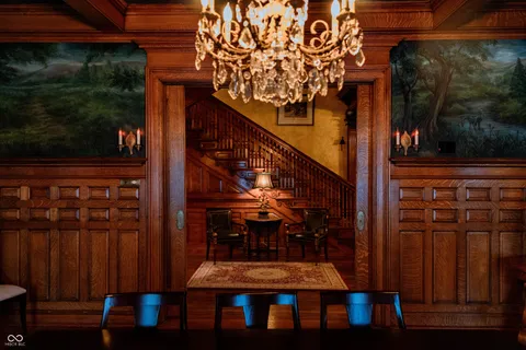 $749,995 | 825 East Washington Street, Muncie, IN 47305