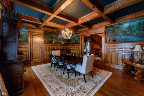 $749,995 | 825 East Washington Street, Muncie, IN 47305