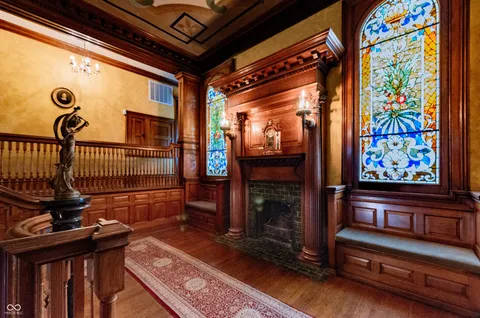 $749,995 | 825 East Washington Street, Muncie, IN 47305