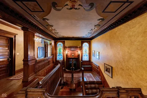 $749,995 | 825 East Washington Street, Muncie, IN 47305