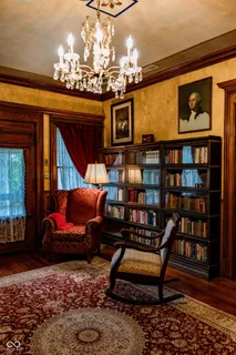 $749,995 | 825 East Washington Street, Muncie, IN 47305