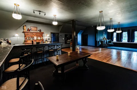 $749,995 | 825 East Washington Street, Muncie, IN 47305