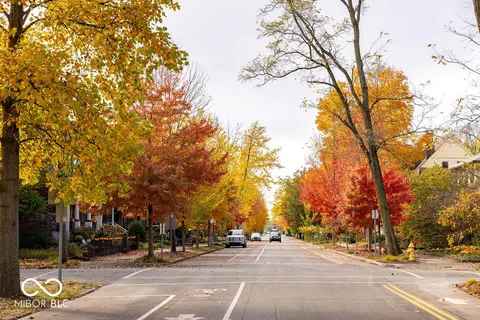 $749,995 | 825 East Washington Street, Muncie, IN 47305