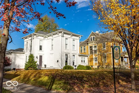 $749,995 | 825 East Washington Street, Muncie, IN 47305