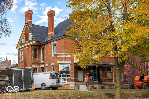 $749,995 | 825 East Washington Street, Muncie, IN 47305