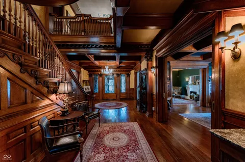 $749,995 | 825 East Washington Street, Muncie, IN 47305