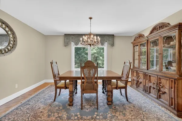 $942,800 | 10 Wesley Court, Congers, NY 10920