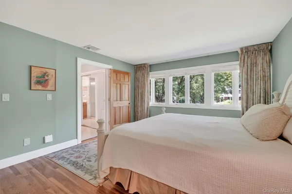 $942,800 | 10 Wesley Court, Congers, NY 10920