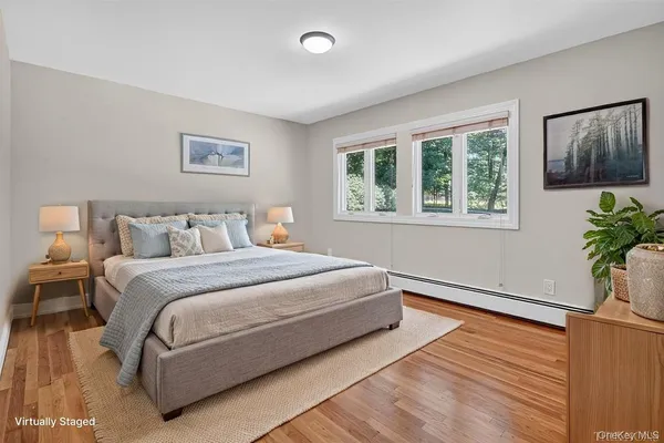 $942,800 | 10 Wesley Court, Congers, NY 10920