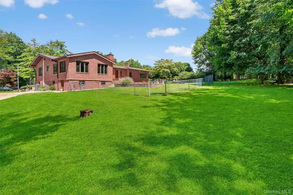 $942,800 | 10 Wesley Court, Congers, NY 10920