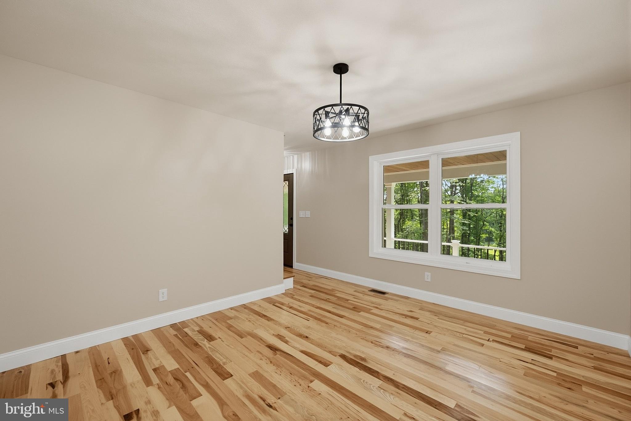 114 Dripping Spring Road Morgantown, WV 26508 - Photo 22 of 88 Dining Room