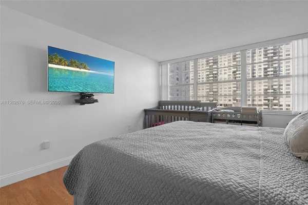 $2,600 | 18071 Biscayne Boulevard, Unit 402, Aventura, FL 33160
