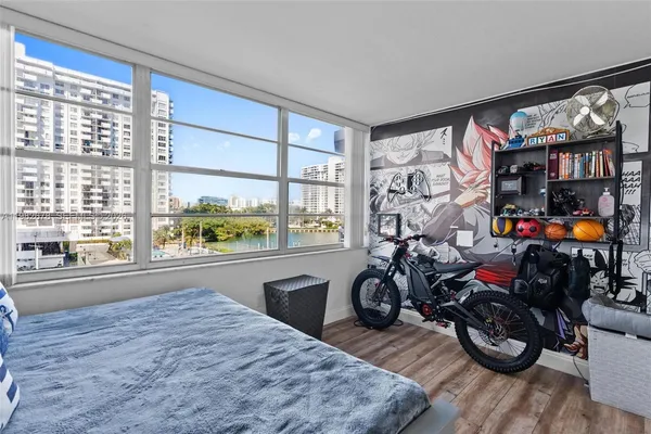 $2,600 | 18071 Biscayne Boulevard, Unit 402, Aventura, FL 33160