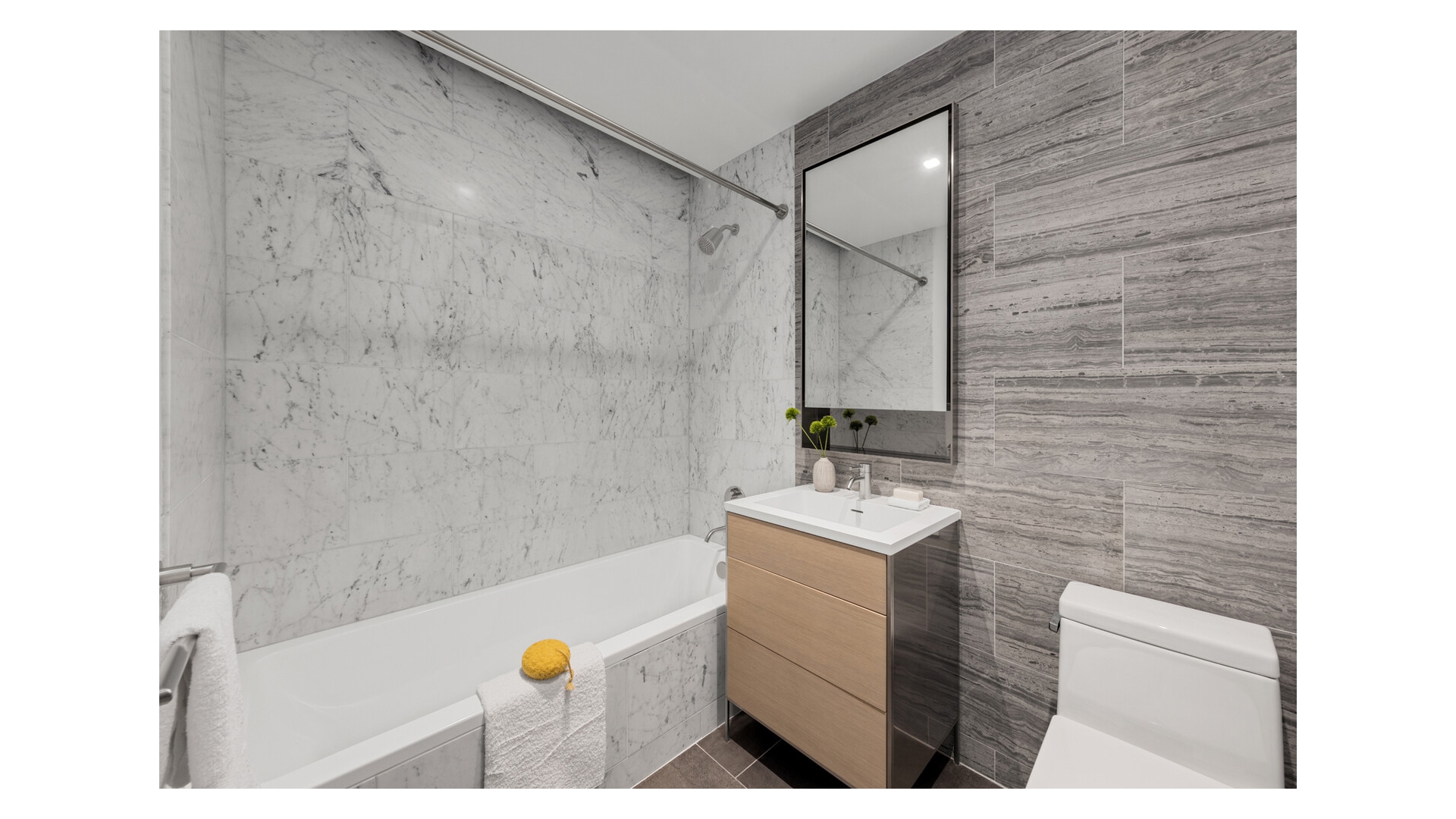 215 West 28th Street, Unit 20B Manhattan, NY 10001 - Photo 8 of 32