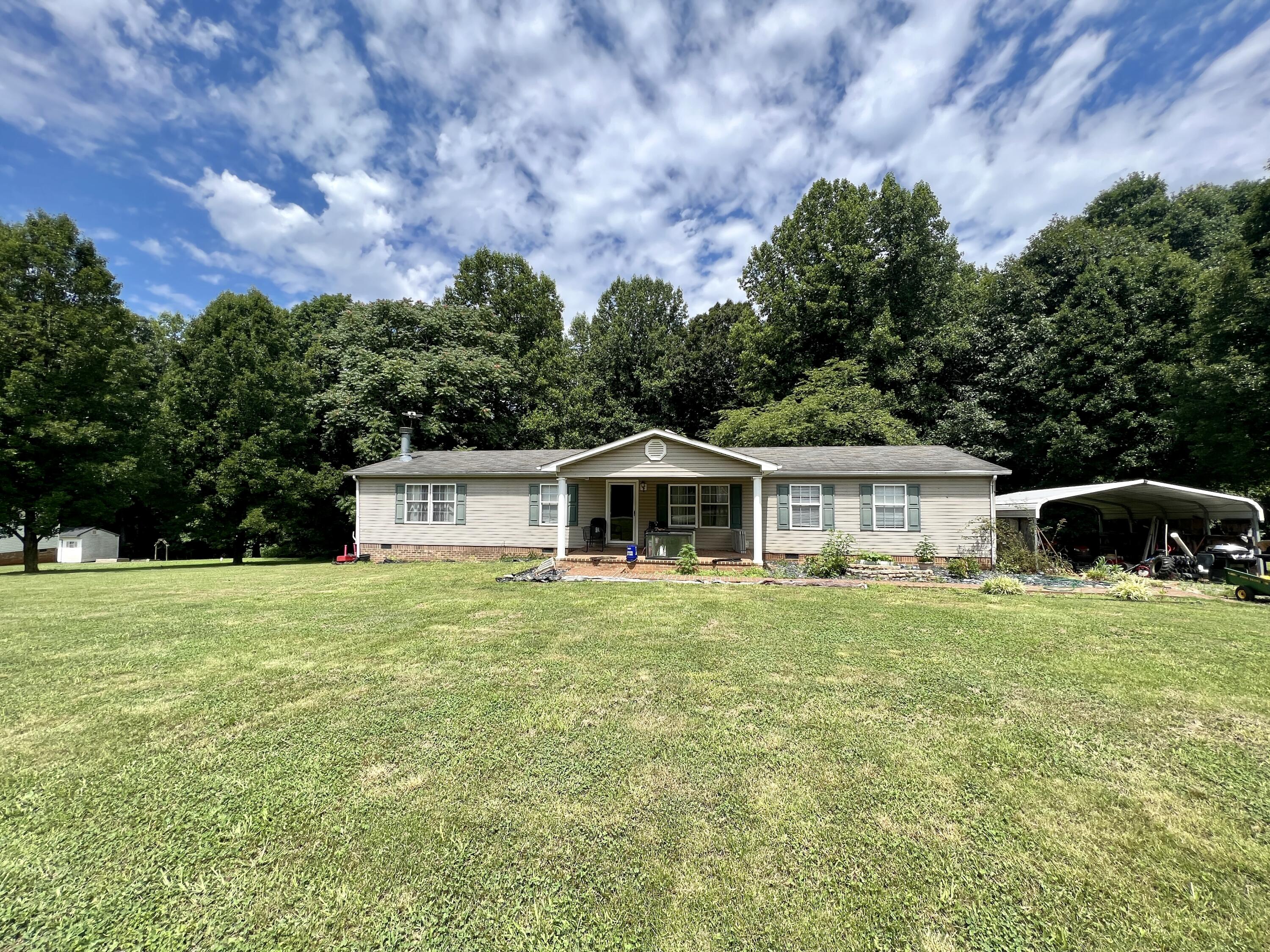90 Riverside Drive Rocky Mount, VA 24151 - Photo 1 of 19 IMG_5127