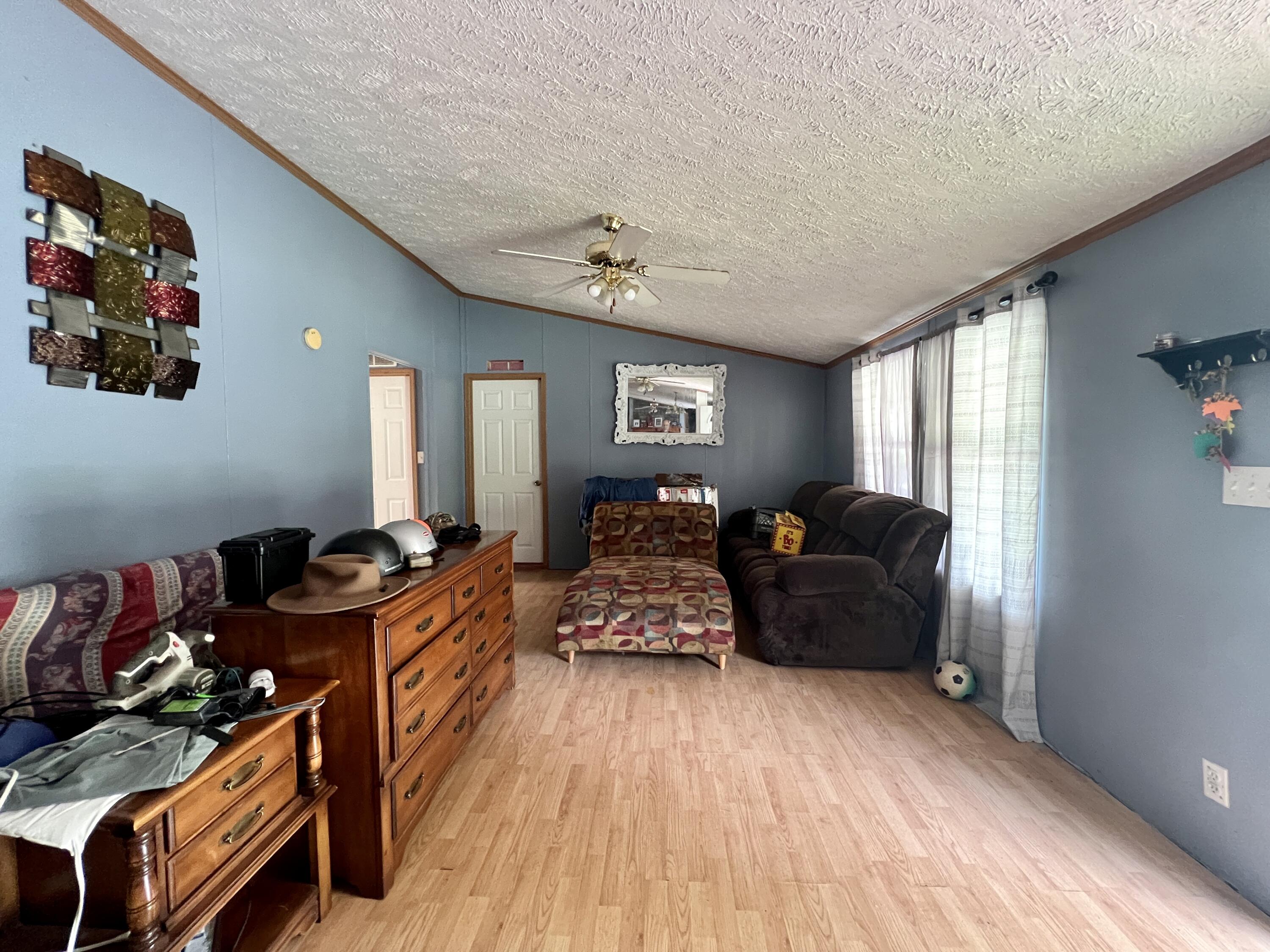 90 Riverside Drive Rocky Mount, VA 24151 - Photo 2 of 19 IMG_5135