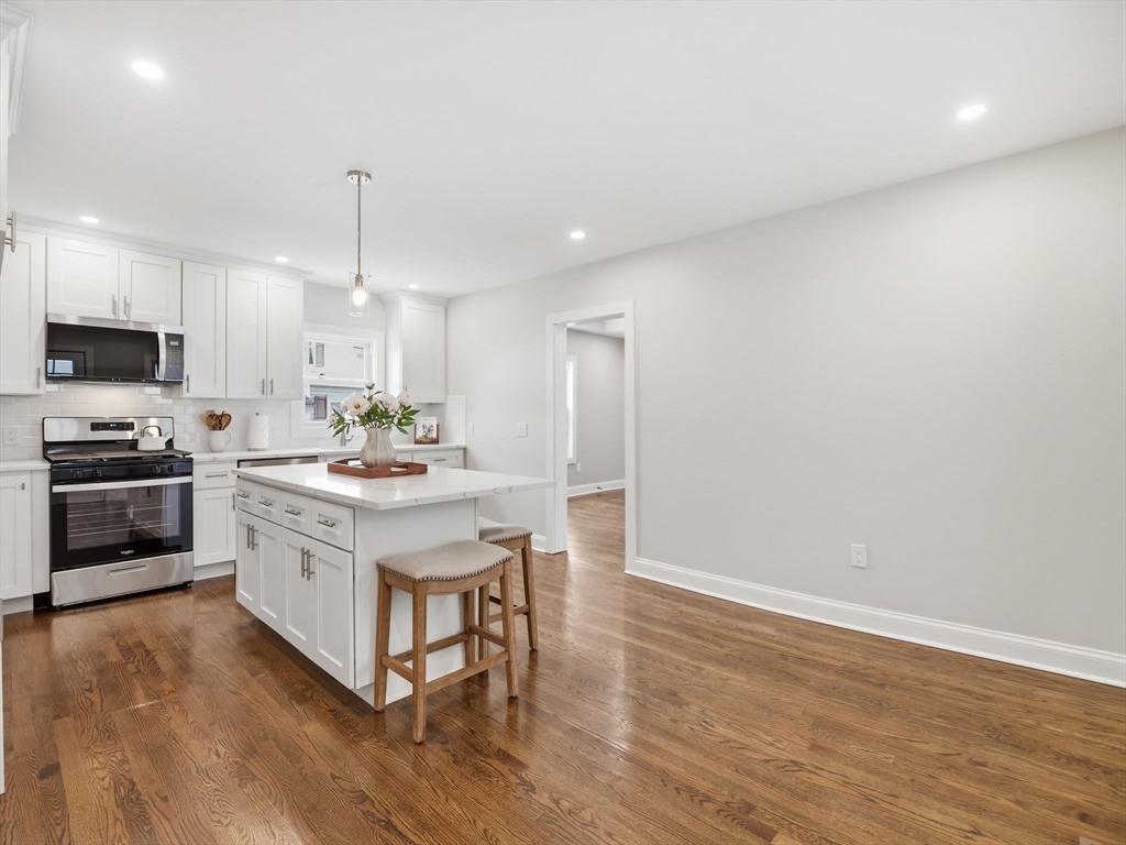 37 Stavely Street Lowell, MA 01852 - Photo 3 of 42