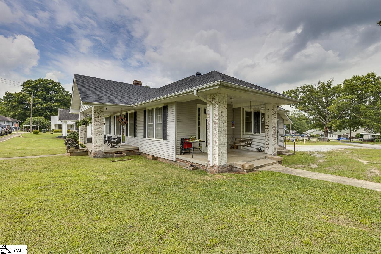 5 Alabama Street Honea Path, SC 29654 - Photo 4 of 31