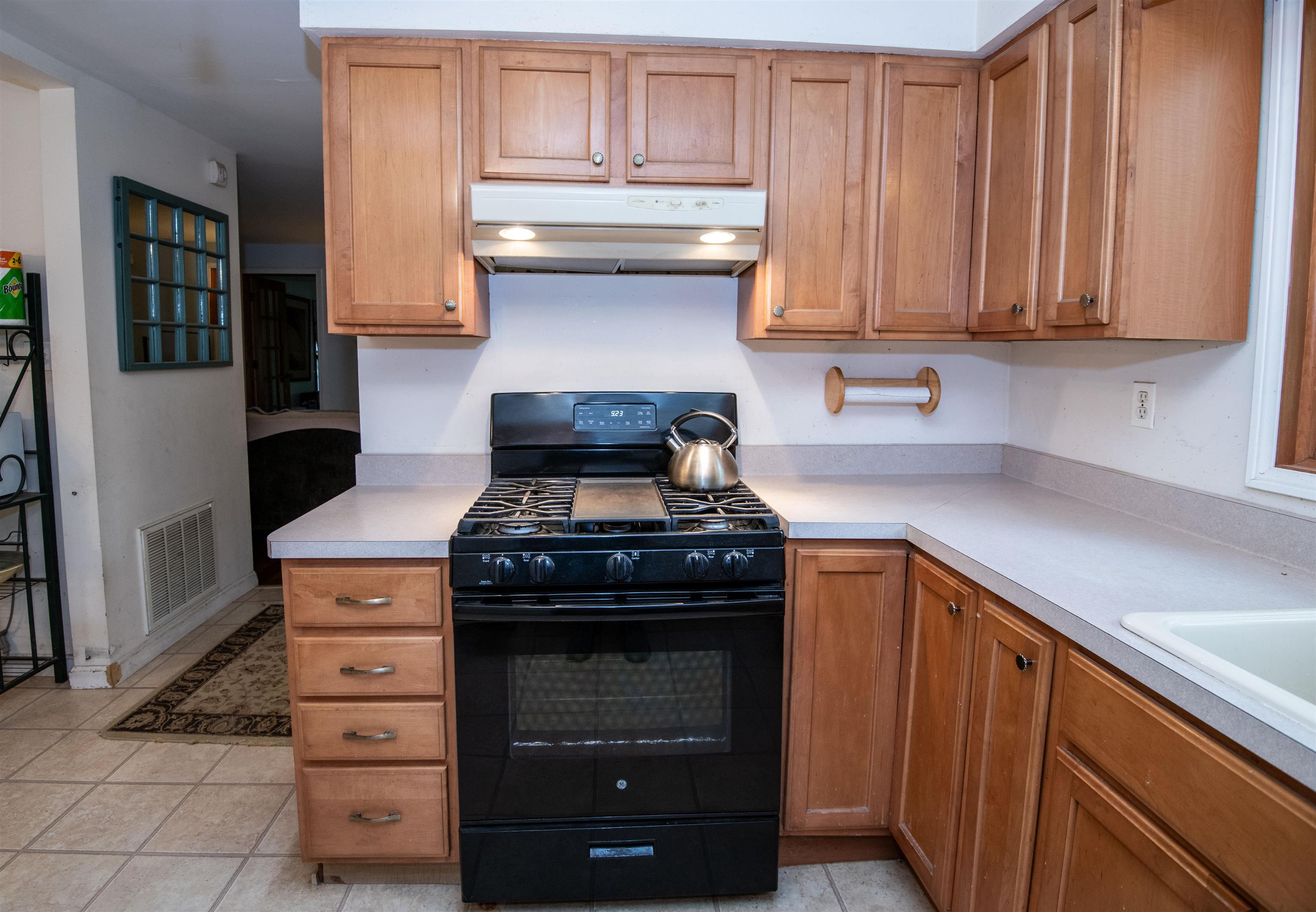 1529 Belmont Road Mount Holly, VT 05730 - Photo 10 of 39