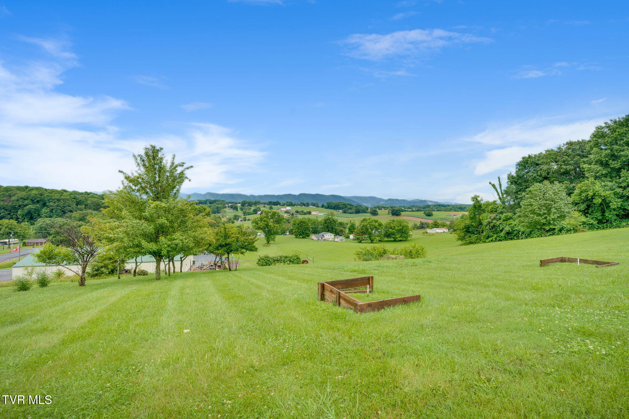 397 Ridgecrest Road Jonesborough, TN 37659 - Photo 44 of 53 045