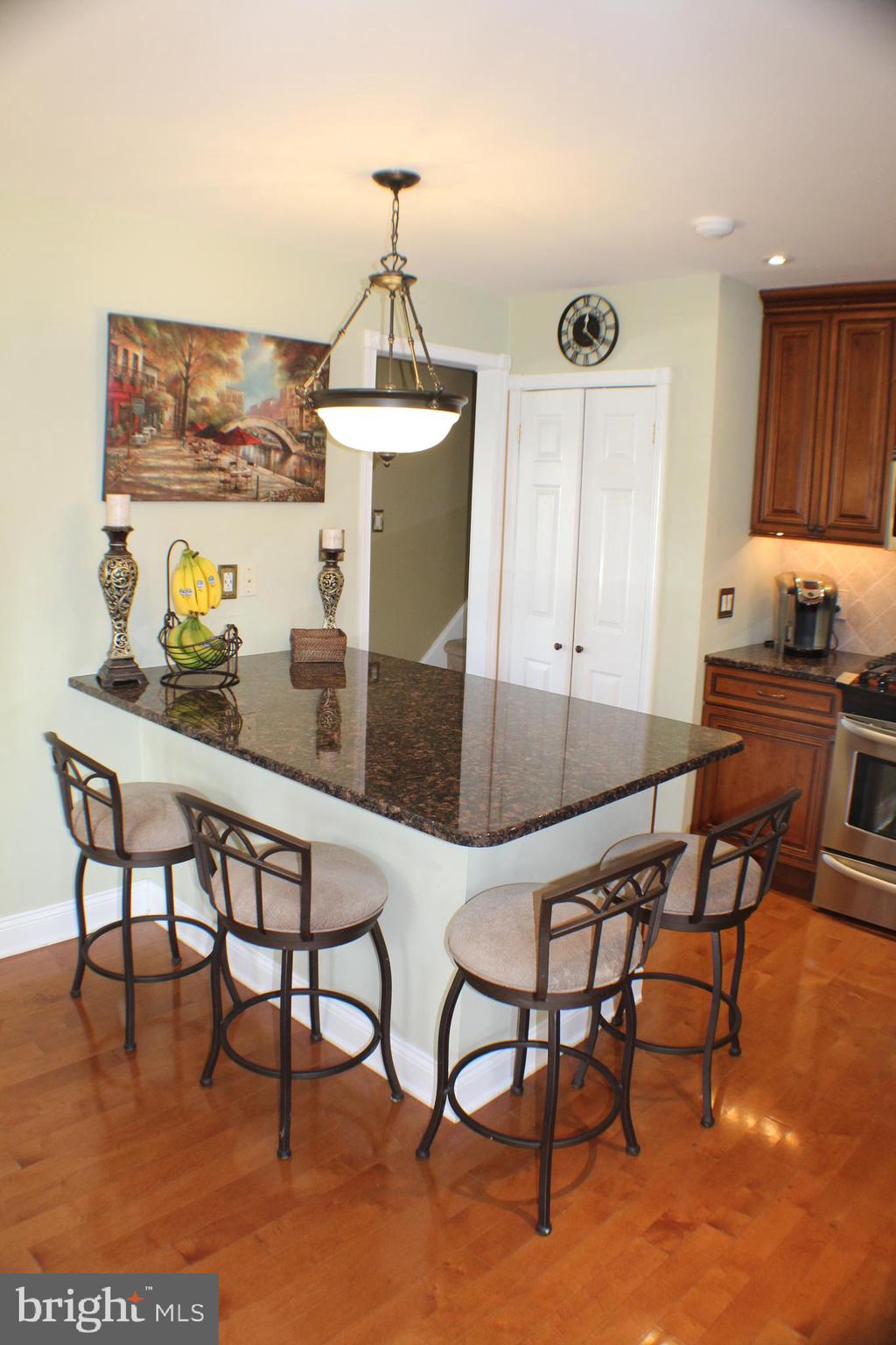 325 Parry Road Warminster, PA 18974 - Photo 7 of 26