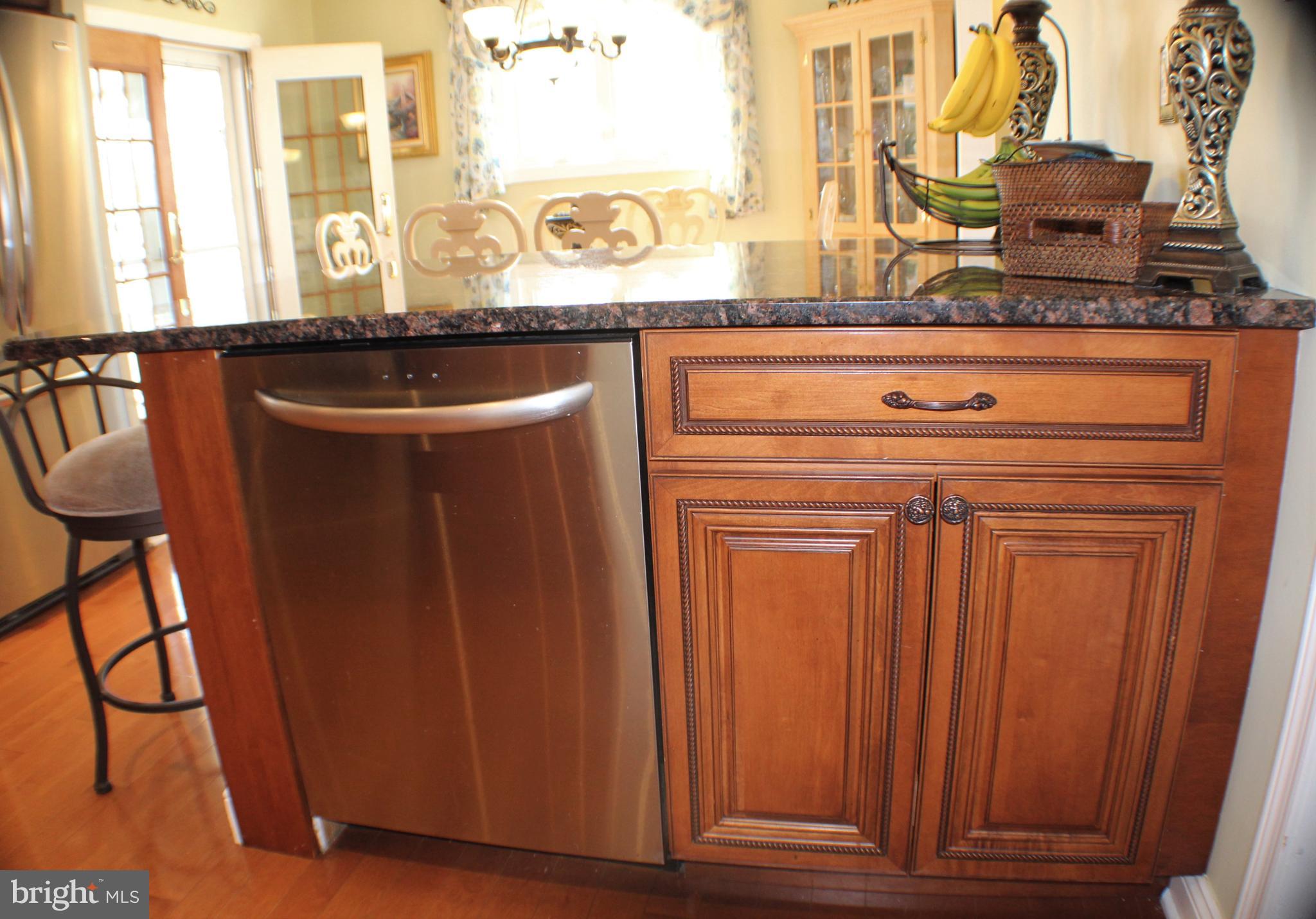 325 Parry Road Warminster, PA 18974 - Photo 8 of 26