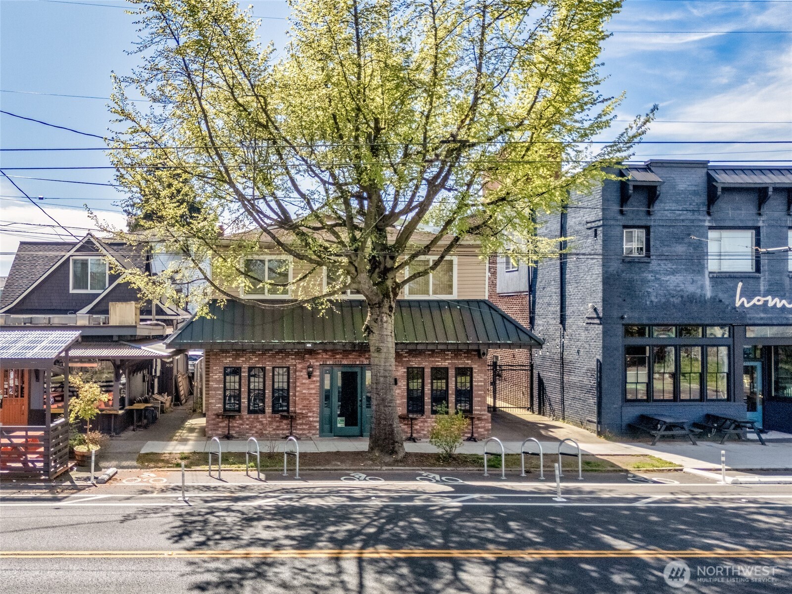 3015 Beacon Avenue South Seattle, WA 98144 - Photo 13 of 33 a view of a large building