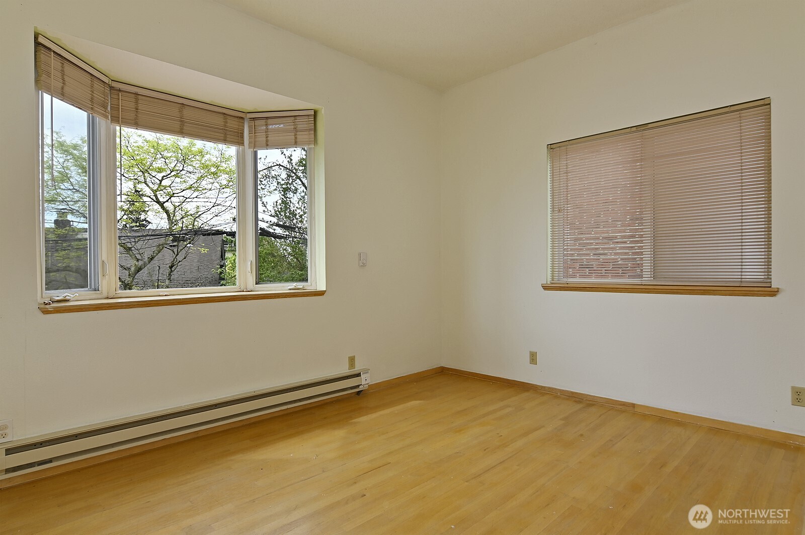 3015 Beacon Avenue South Seattle, WA 98144 - Photo 20 of 33 a view of a room with a large window