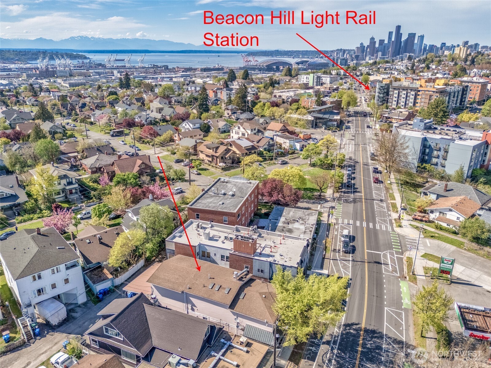 3015 Beacon Avenue South Seattle, WA 98144 - Photo 3 of 33 a view of a city