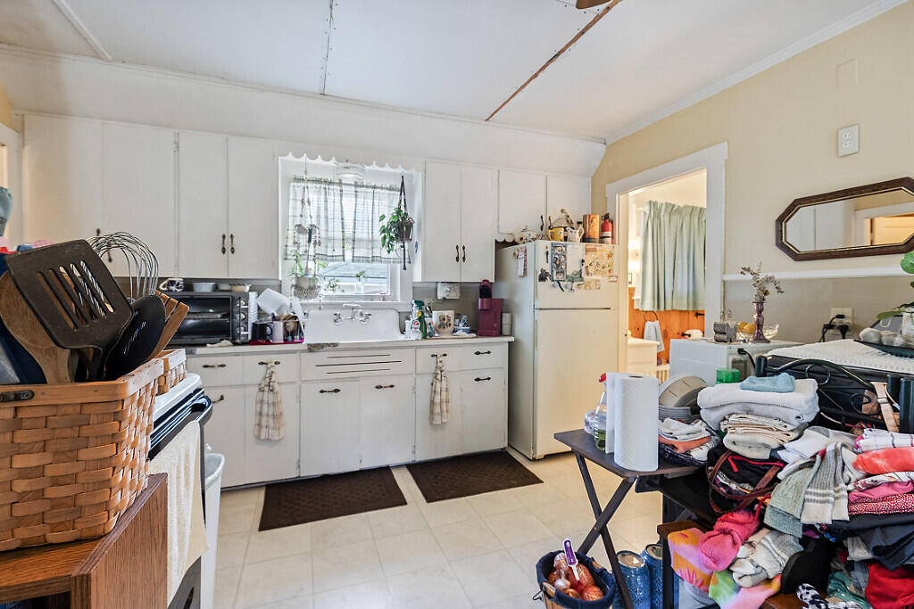 10 Gray Street Waterville, ME 04901 - Photo 26 of 27 26_BP5A2018_DxO_mls