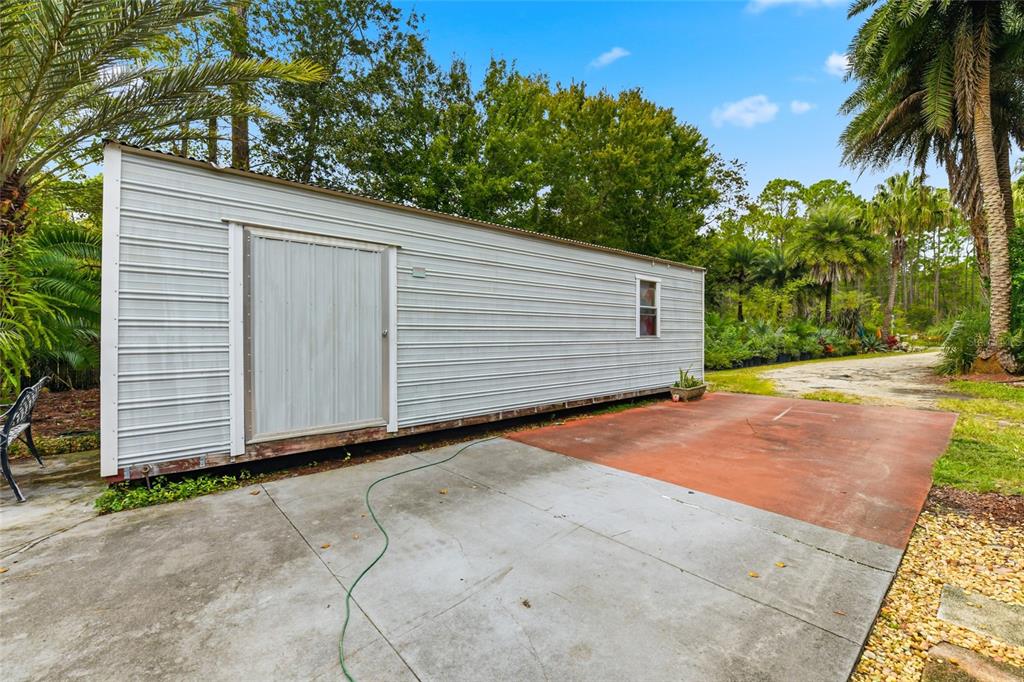 725 Cypress Road St. Augustine, FL 32086 - Photo 13 of 29 a backyard of a house