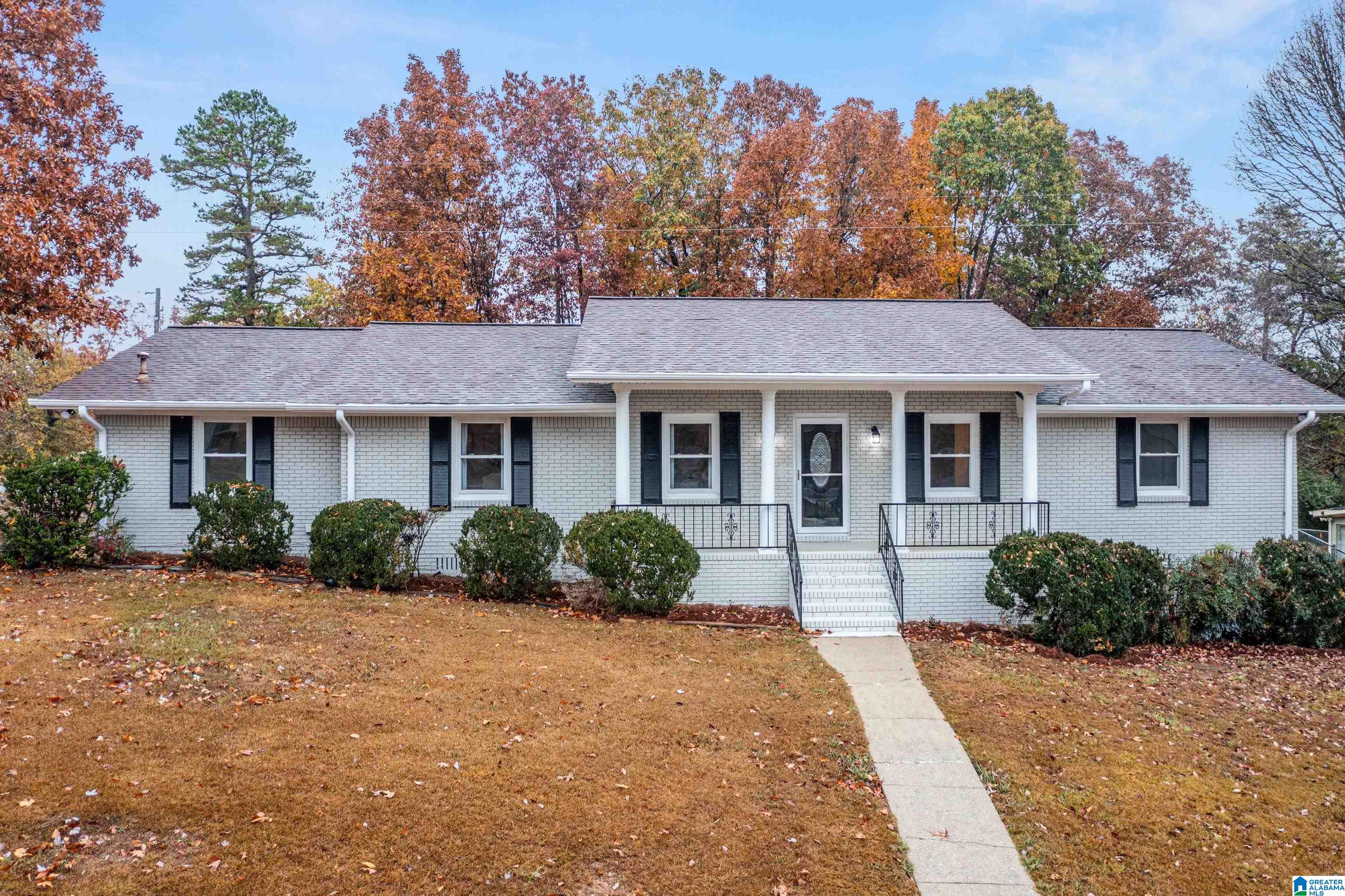 640 Woodbrook Road Birmingham, AL 35215 - Photo 3 of 34