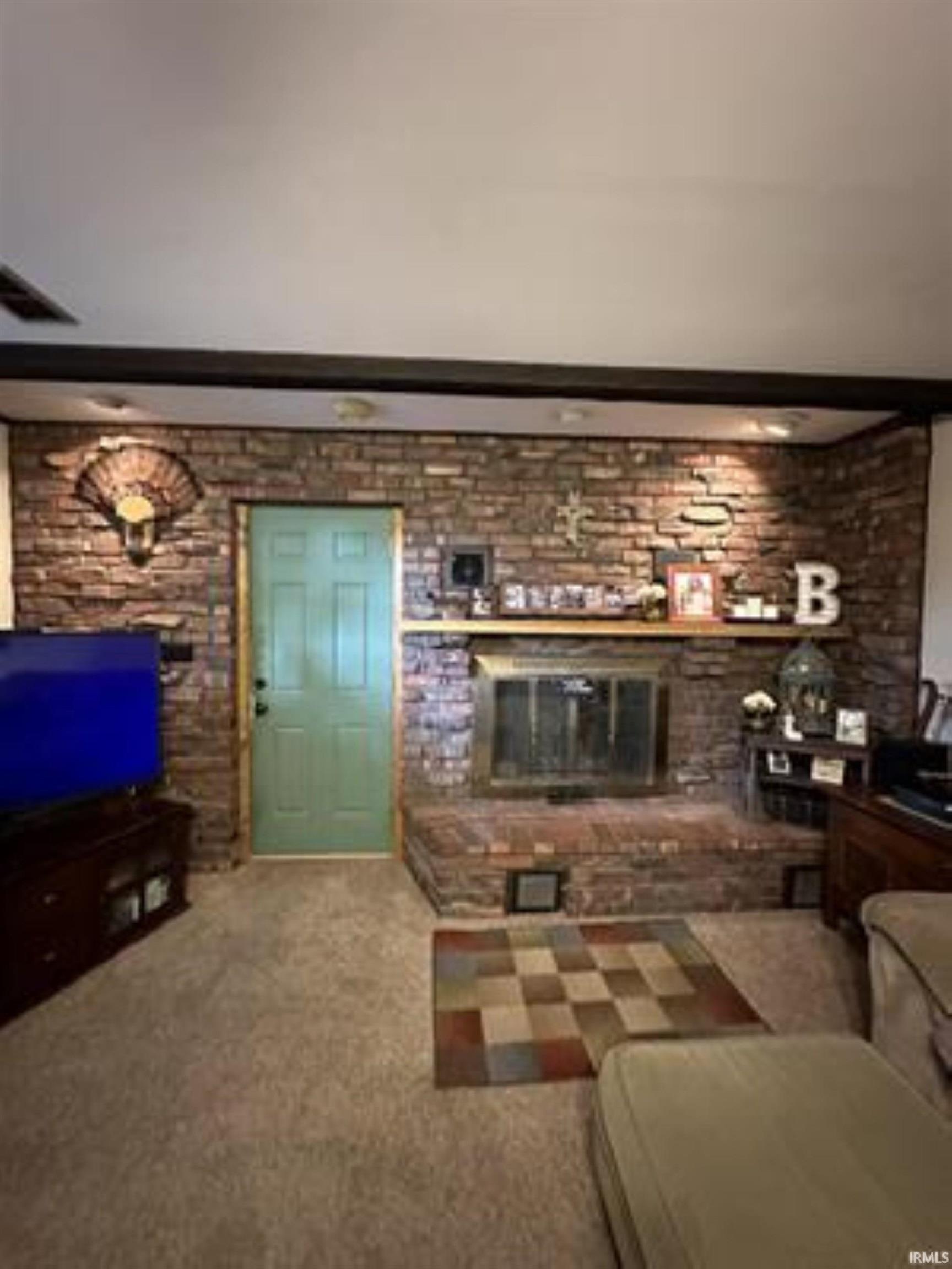 1890 Oak Street Linton, IN 47441 - Photo 10 of 25