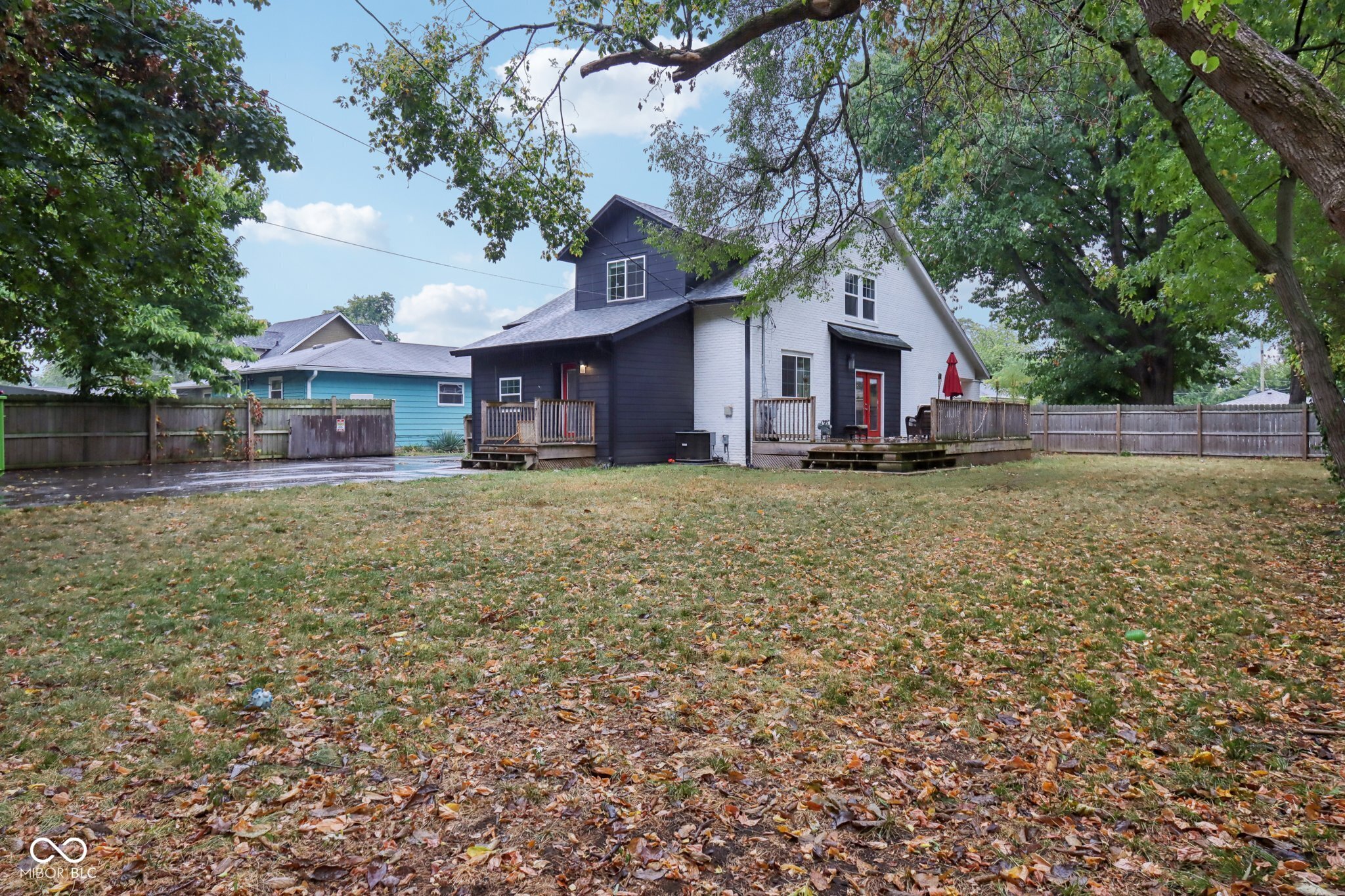 3237 North Arsenal Avenue Indianapolis, IN 46218 - Photo 7 of 29