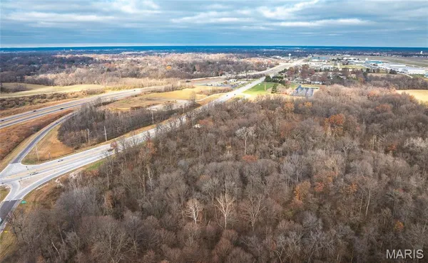 $500,000 | 0 State Route 111 Road, Wood River, IL 62095