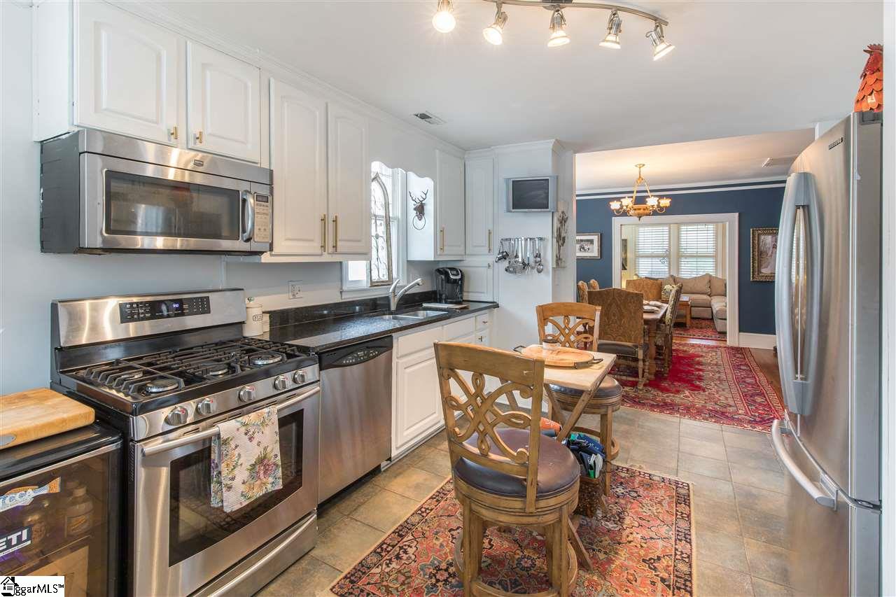 109 West Faris Road Greenville, SC 29605 - Photo 12 of 22 Gallery Image 12